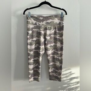 EMILY B Cropped Camo Striped Leggings